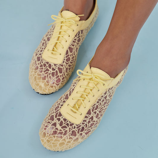 VITTORIA CURITI (PRE ORDER)
