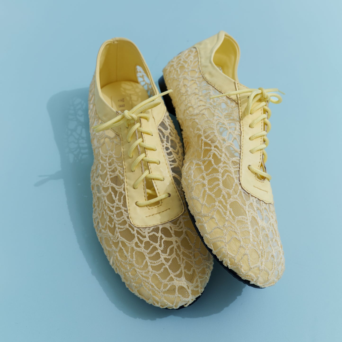 VITTORIA CURITI (PRE ORDER)